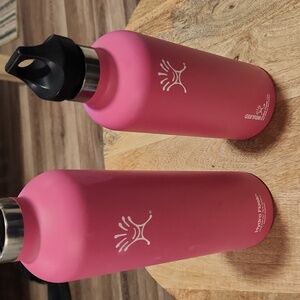 Hydro Flask 24oz & 18oz Insulated Bottles